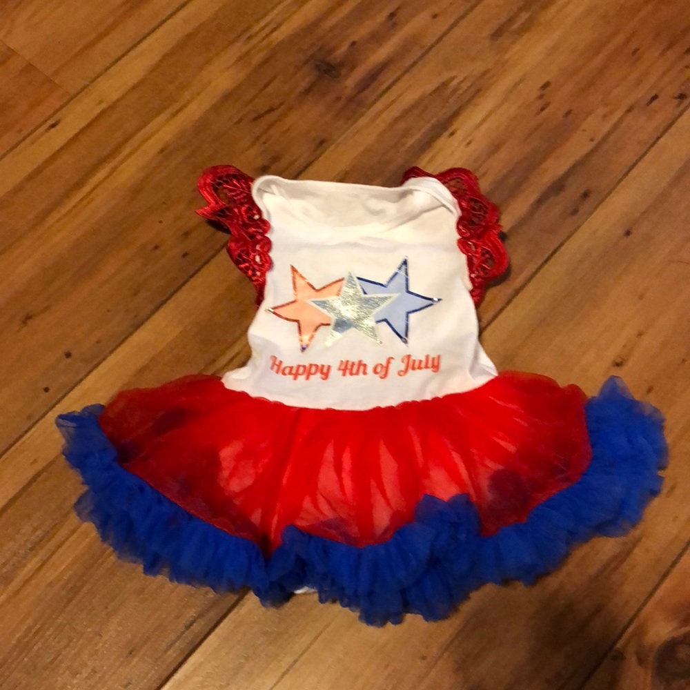 Baby girls first 4th of July outfit
